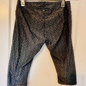 Prana Cropped Pants Size Large